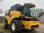 New Holland CX6090 4WD – 2013 – 921 h (Ernte) – Bild 3